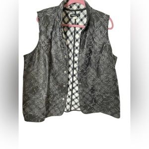 Coldwater Creek Textured Floral Plaid Faux Leather Vest Snap Button XL (18)
